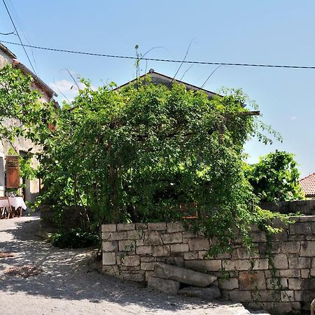Blackbird House Stanjel Historic Center Extérieur photo