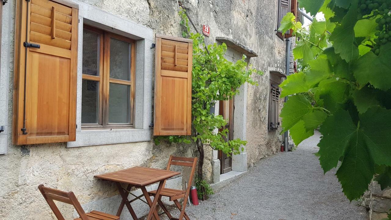 Blackbird House Stanjel Historic Center Extérieur photo
